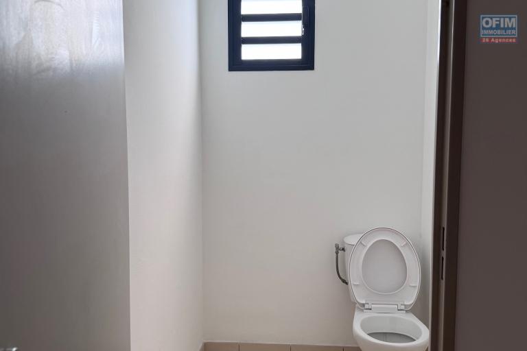 A louer bel appartement de type F3 lumineux sur la r&eacute;sidence BOIS DE SENTEUR avenue GEORGES BRASSENS &agrave; Sainte Clotilde.