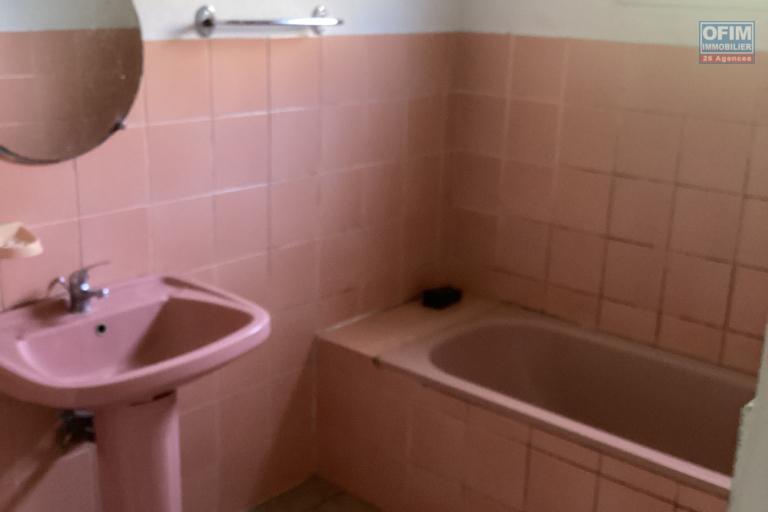 &Agrave; LOUER &ndash; Maison Duplex F5 &ndash; Bagatelle