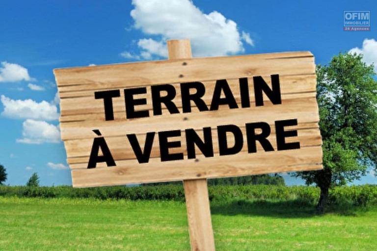 A vendre Terrain &agrave; LA POSSESSION