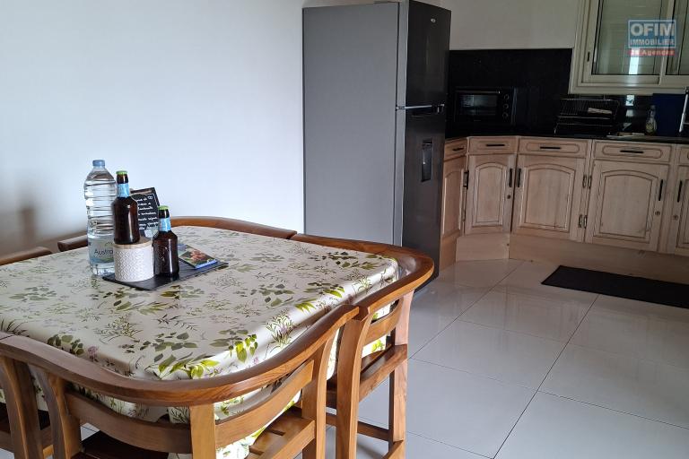 &Agrave; louer &ndash; Maison meubl&eacute;e T3 avec jacuzzi &ndash; La Plaine des Palmistes