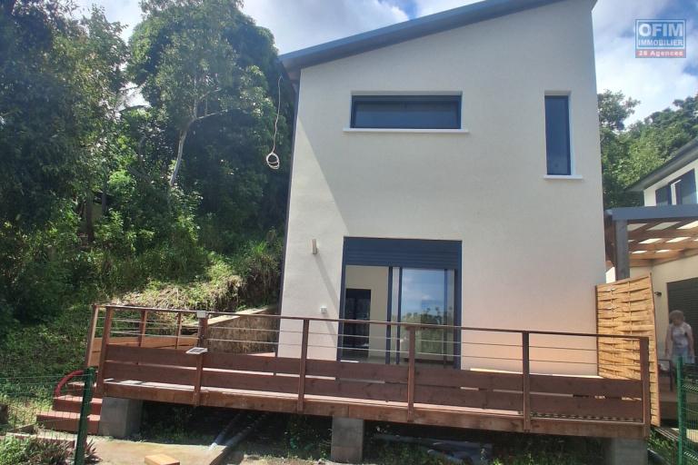 A LOUER maison neuve de type F4 sur Bernica &agrave; SAINT-GILLES LES HAUTS