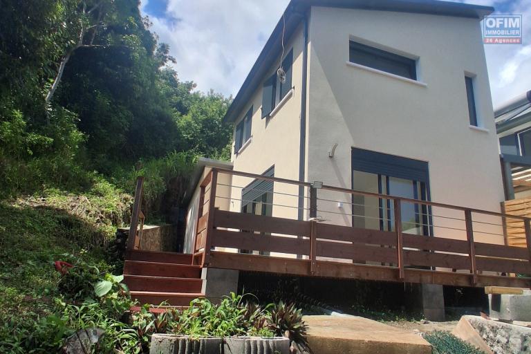 A LOUER maison neuve de type F4 sur Bernica &agrave; SAINT-GILLES LES HAUTS