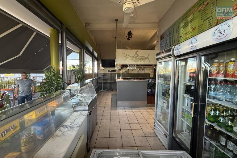 A Vendre -Fonds de Commerce Bar Licence IV/ Restaurant de 160m2