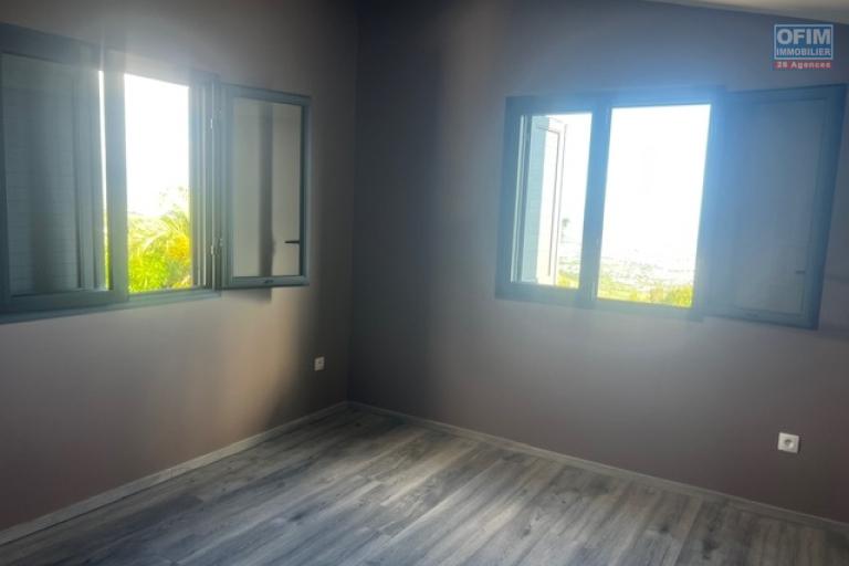 À louer – Belle villa F4 avec piscine – Quartier du Manirons