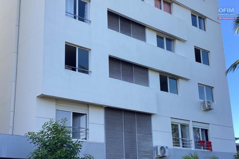 À louer – Studio a Saint - Clotilde