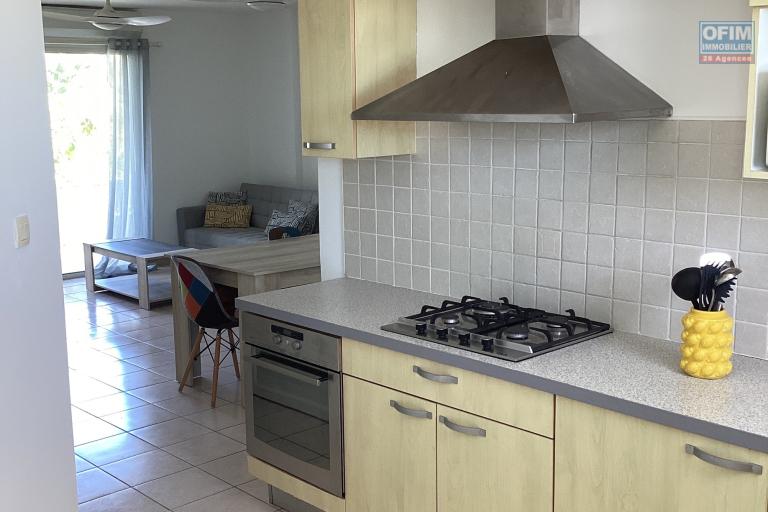 &Agrave; LOUER &ndash; Appartement F4 meubl&eacute; et enti&egrave;rement &eacute;quip&eacute; a Sainte - Marie