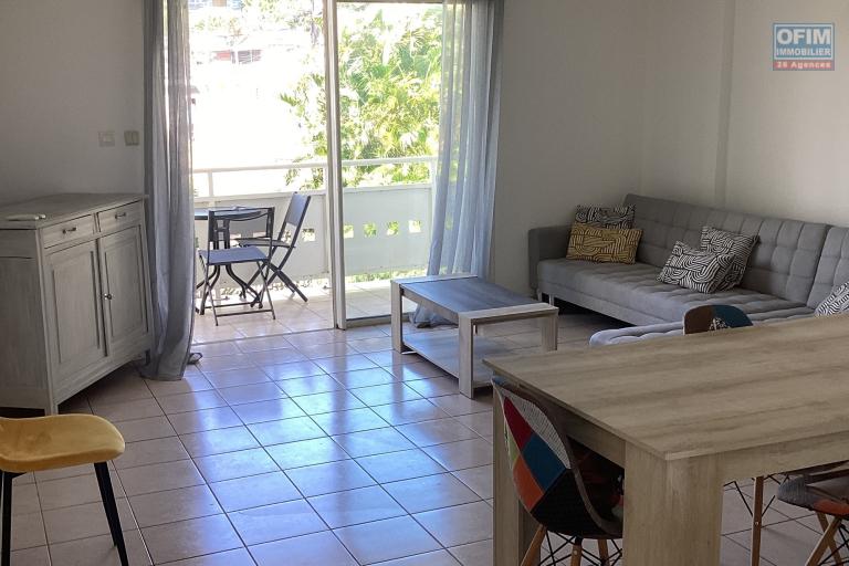 &Agrave; LOUER &ndash; Appartement F4 meubl&eacute; et enti&egrave;rement &eacute;quip&eacute; a Sainte - Marie