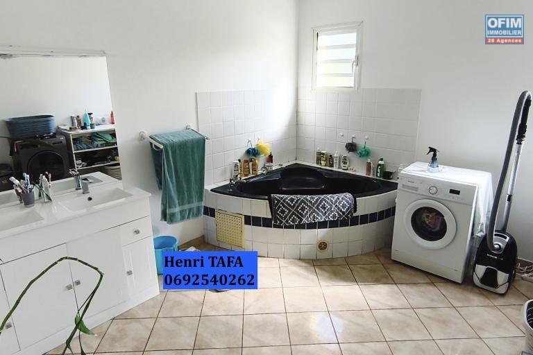 A louer belle villa F6 de 163 m2 avec vue mer et montagne