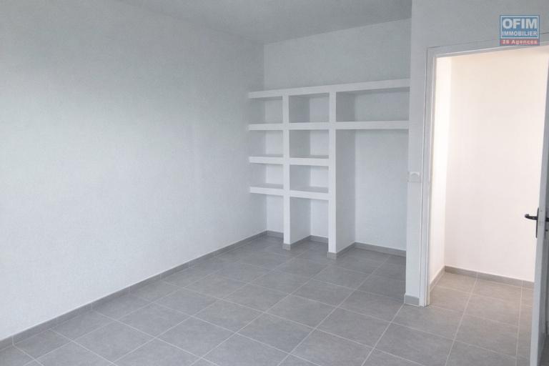 A LOUER superbe maison NEUVE de type F4- VUE MER au GUILLAUME SAINT-PAUL