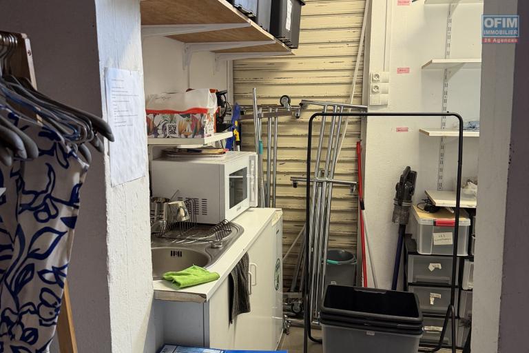 Local commercial à louer – Centre-ville de Saint-Denis (Carré d'Or)