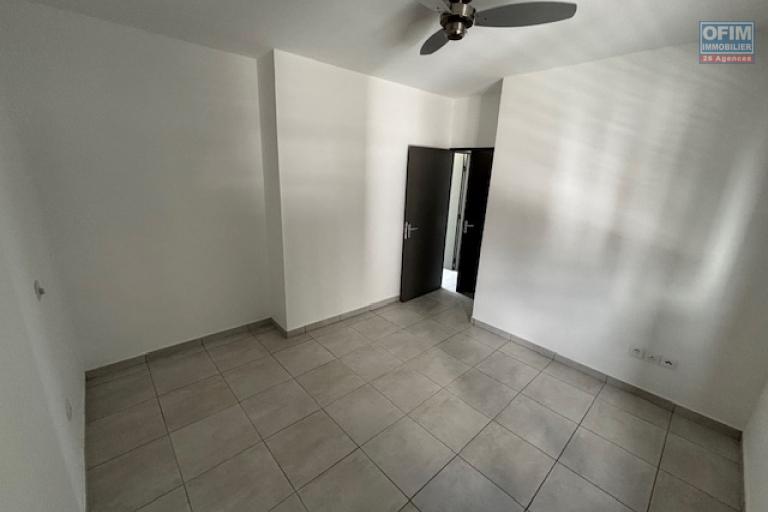 A louer T4 dans la residence Castel ROC, route du bois de nefles à Ste Clotilde