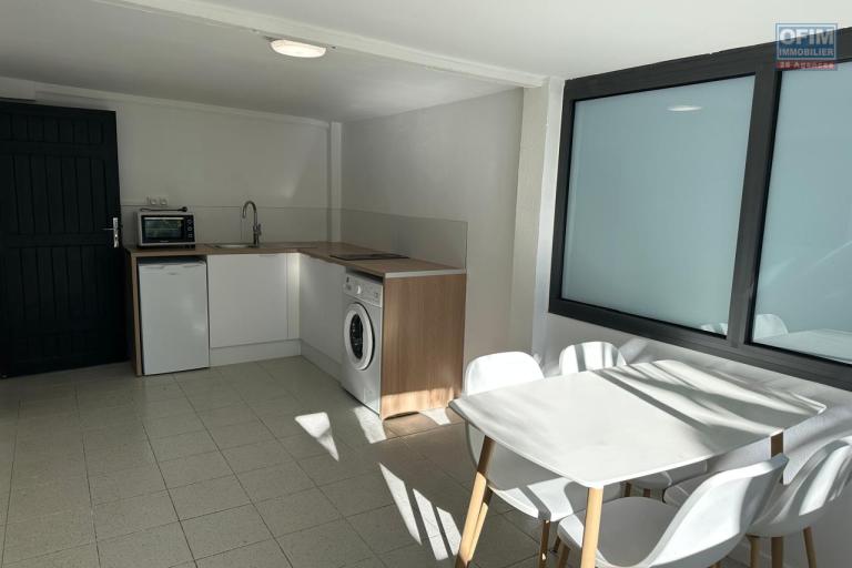 Un charmant studio de 31m2 meubl&eacute; &agrave; la Ligne Paradis St-Pierre &icirc;le de la R&eacute;union