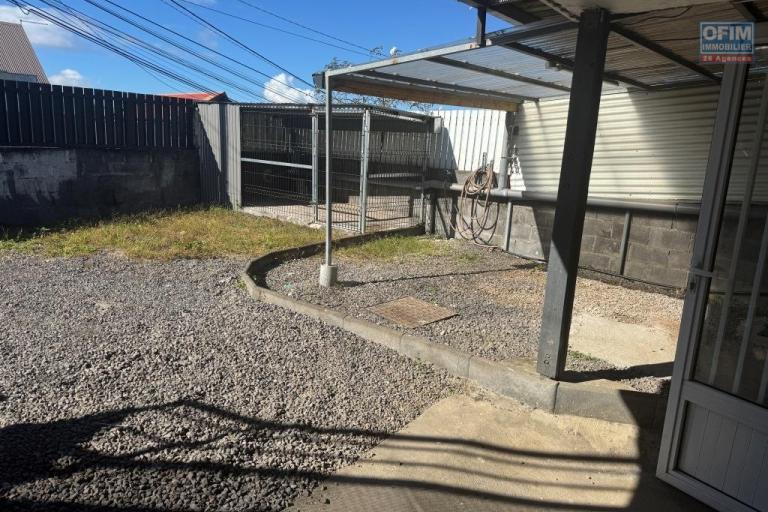 A louer joli F2 ind&eacute;pendant au rez-de-chauss&eacute;e d'une villa avec cours priv&eacute;e ...