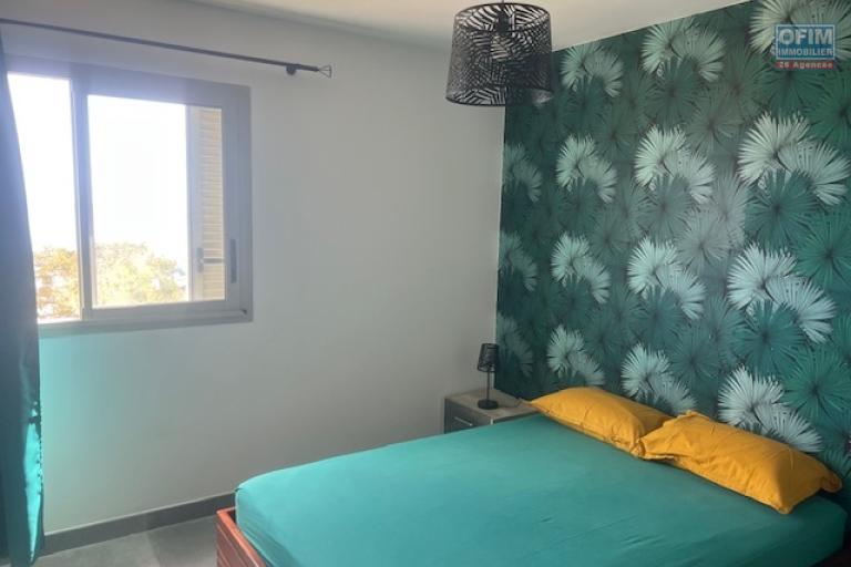 A Louer jolie charmant T2 meubl&eacute;e offrant une belle vue oc&eacute;an