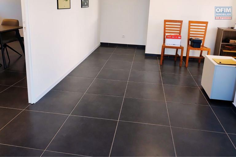  A LOUER Local Commercial / Professionnel de 53m2 | Secteur Ligne des Bambous Saint-Pierre - Tampon