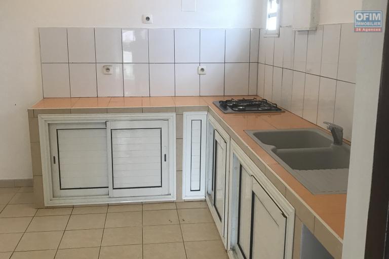 A louer villa F4 a la rivi&egrave;re saint louis