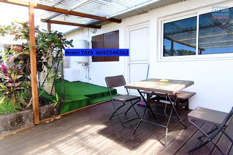 Ensemble immobilier &agrave; Vincendo