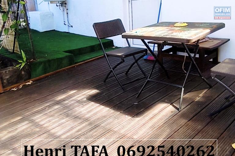 Ensemble immobilier &agrave; Vincendo