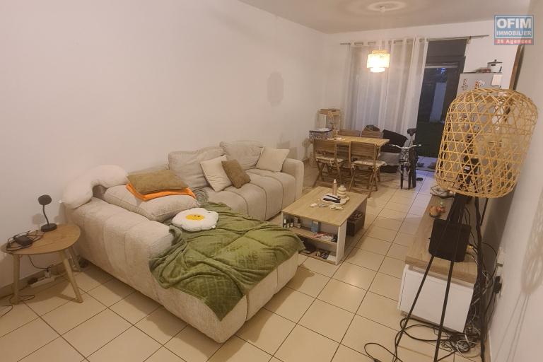 A vendre bel et spacieux appartement de type F2 de standing sur la r&eacute;sidence KELLER  &agrave; Sainte Clotilde