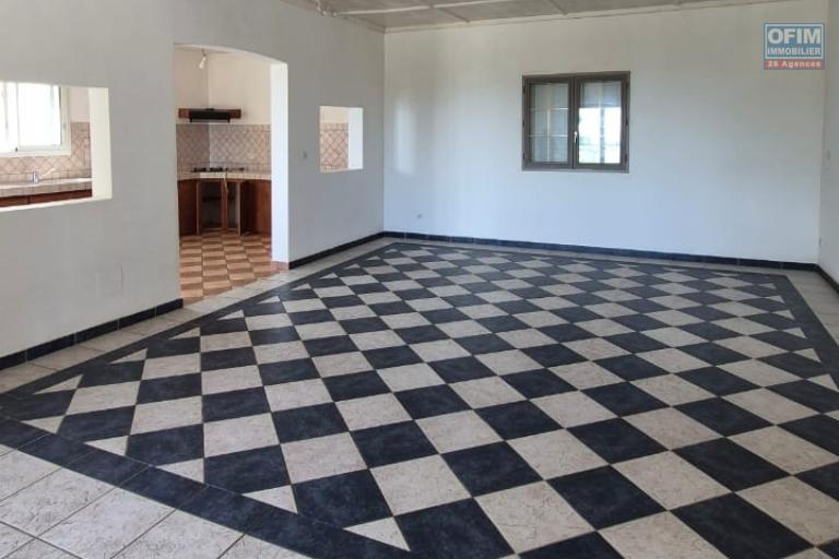 A louer maison secteur Mont&eacute;e sano &agrave; Sainte Marie