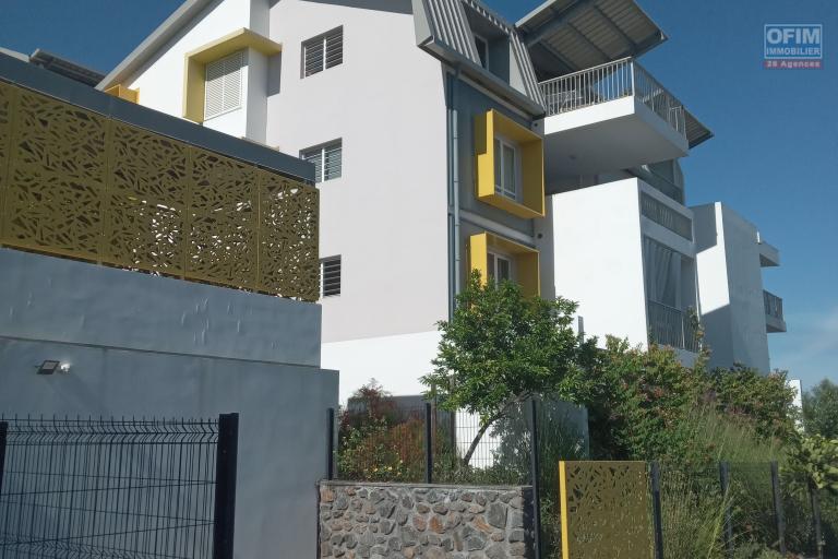 A vendre un Appartement T2 tr&egrave;s spacieux avec une belle vue mer &agrave; LA PLAINE SA...