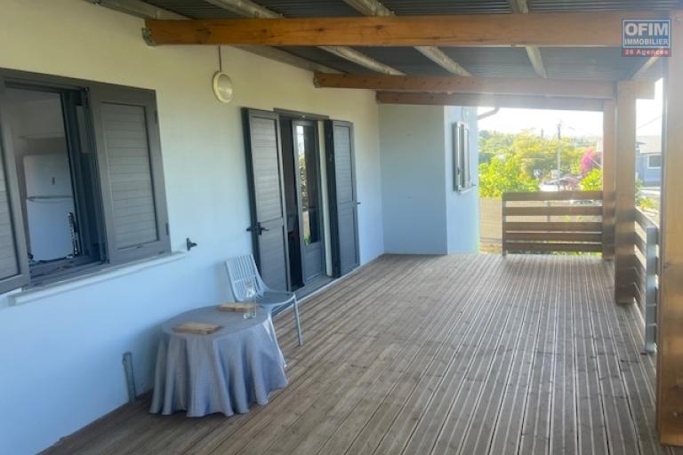 Location villa F5 meubl&eacute;e &ndash; Vue agr&eacute;able &agrave; L&rsquo;&Eacute;tang-Sal&eacute; les Hauts