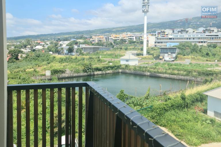 A vendre bel appartement T3 (investissement locatif) de 79m2 avec parking R&eacute;sidence Kaloupil&eacute; &agrave; Beaus&eacute;jour