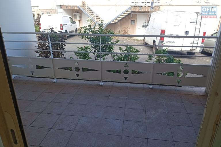 A LOUER APPARTEMENT T2 EN REZ DE JARDIN DE 52 M2 A LA SALINE LES BAINS