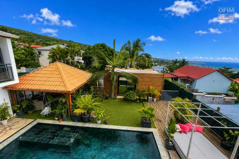 VILLA CONTEMPORAINE D&rsquo;EXCEPTION &ndash; ENTRE CIEL, MER ET LUMI&Egrave;RE &agrave; SANS SOUCI 97411