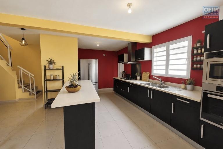 &Agrave; LOUER villa de 110 m2 en R+1 &ndash; Disponible &agrave; partir du 1er juin