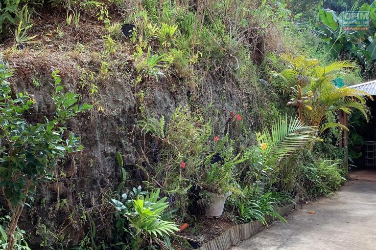 A louer maison meubl&eacute;e dans un &eacute;crin de verdure