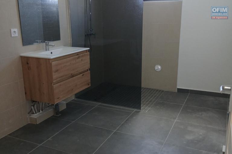 Louer appartement F4 neuf sur le Port