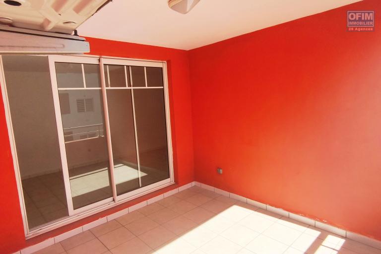 Bel appartement T2 avec terrasse de 62 m2 - Terrasse