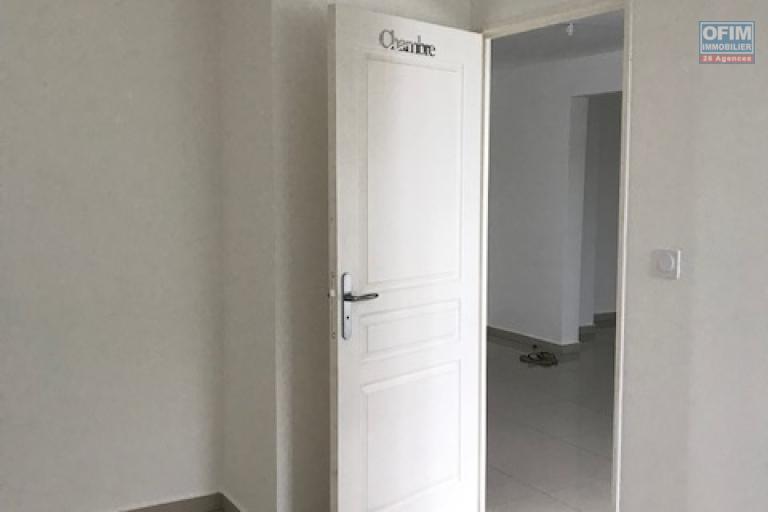 A Vendre ce beau F3 d'une surface de 62.96m2 sur la résidence PALMEA à Sainte Clotilde.