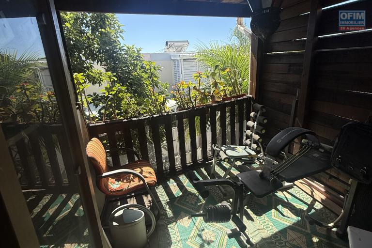 A vendre maison T4 mitoyenne proche centre ville du Port