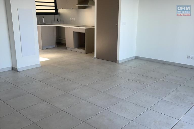 A louer appartement T2 récent à St Leu Stella