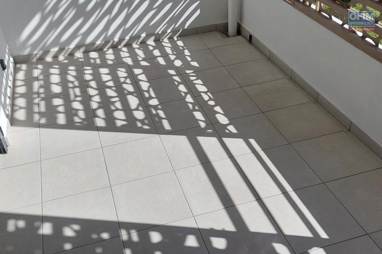 A louer appartement T2 récent à St Leu Stella