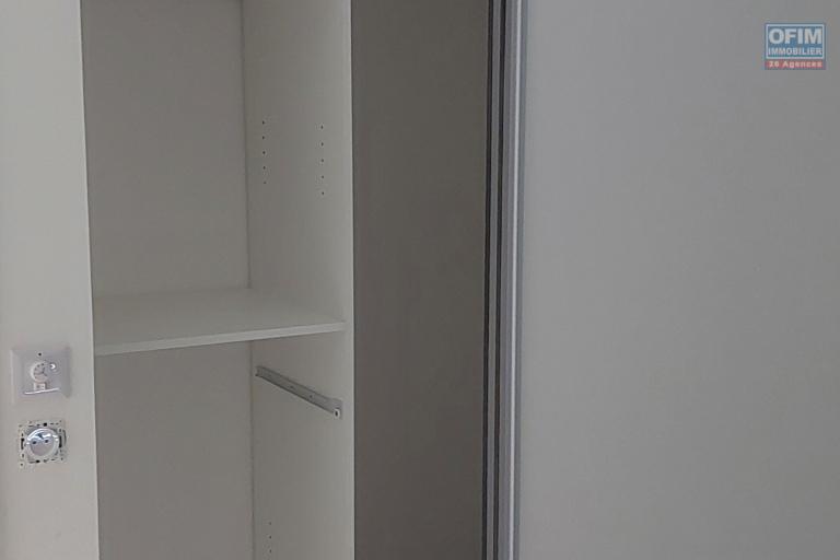 A louer appartement T2 récent à St Leu Stella