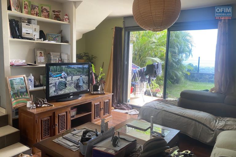 Exclusivité - Villa T4 avec belle vue mer à Pichette - La Possession.