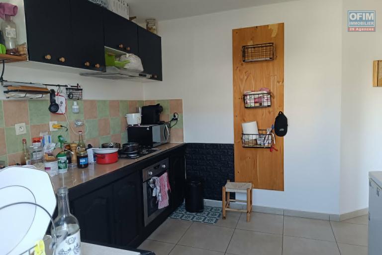 Appartement 3 chambres avec jardin de 200 m2 &agrave; la Ravine des Cabris