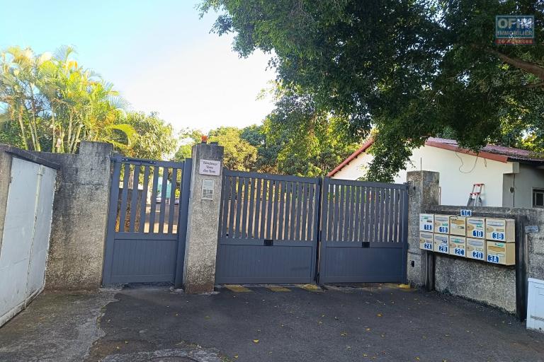 Appartement 3 chambres avec jardin de 200 m2 &agrave; la Ravine des Cabris