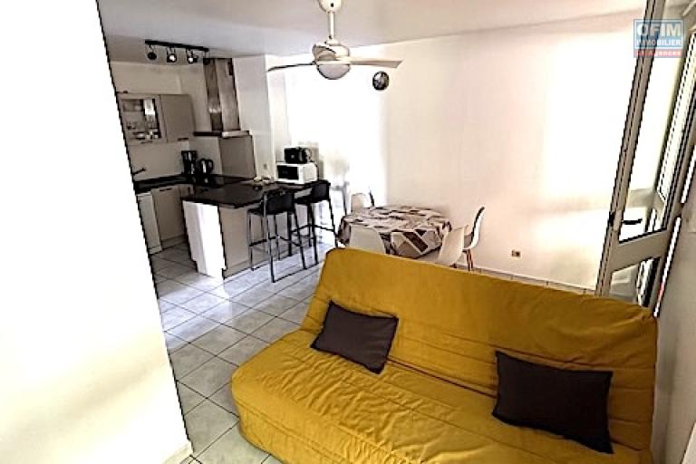 A louer beau T3 meublé avec varangue et jardin dans la residence Les Huppes de bourbon à La Montagne