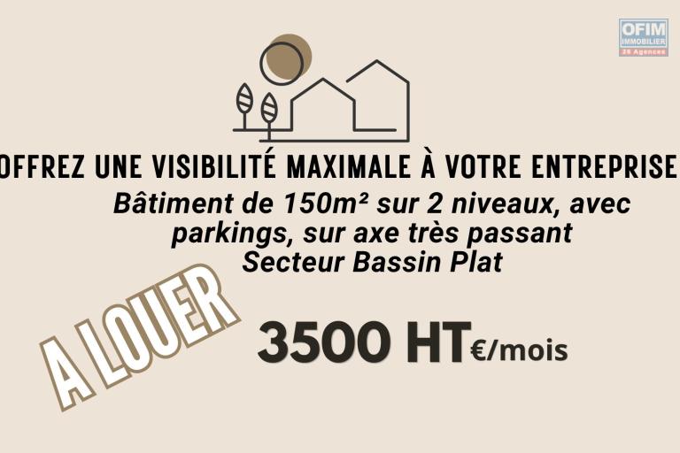 A louer | Bâtiments indépendant de 150 m2 avec un étage à usage commercial ou professionnel à Saint-Pierre Bassin-Plat