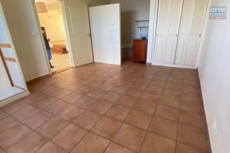 A louer à La Montagne belle maison T5 dans le lotissement les Filaos