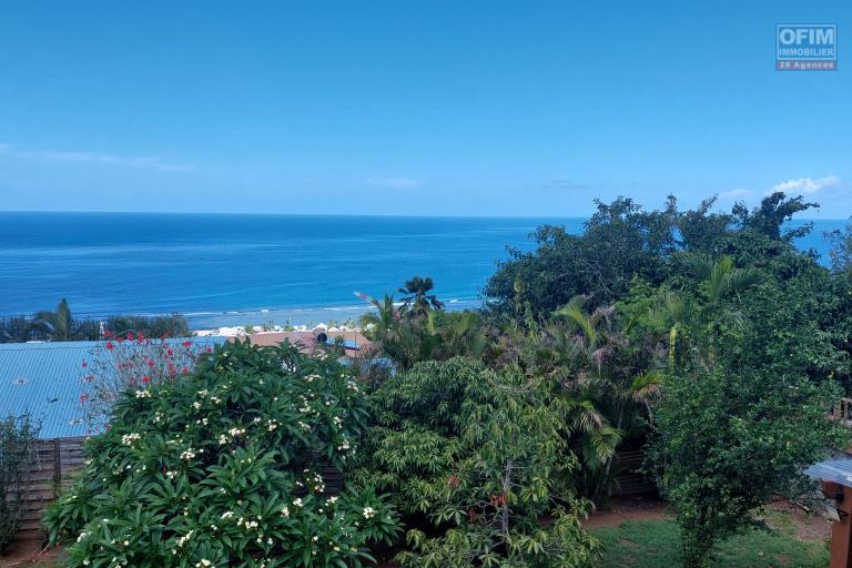 A louer à St Leu villa F4 moderne pour septembre 2026
