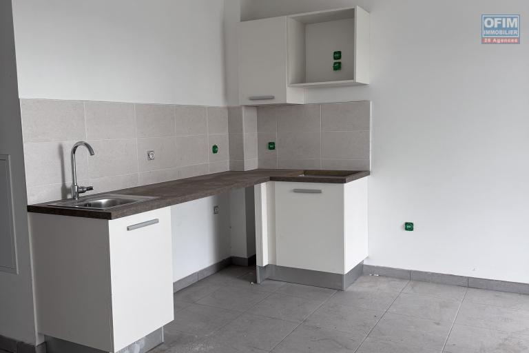 A louer bel appartement NEUF de type F2 sur la résidence ARTY à Sainte Clotilde LA BRETAGNE