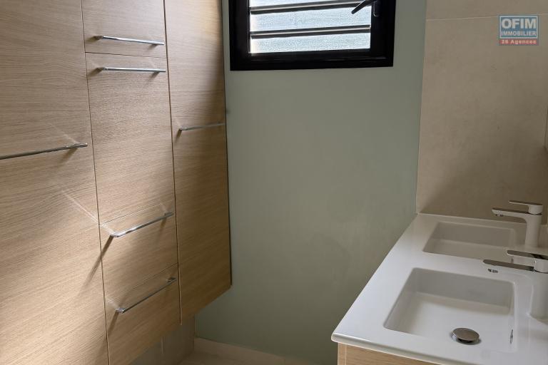 &Agrave; LOUER &ndash; Magnifique Villa F5 avec Piscine &agrave; Saint-Louis es prestations.