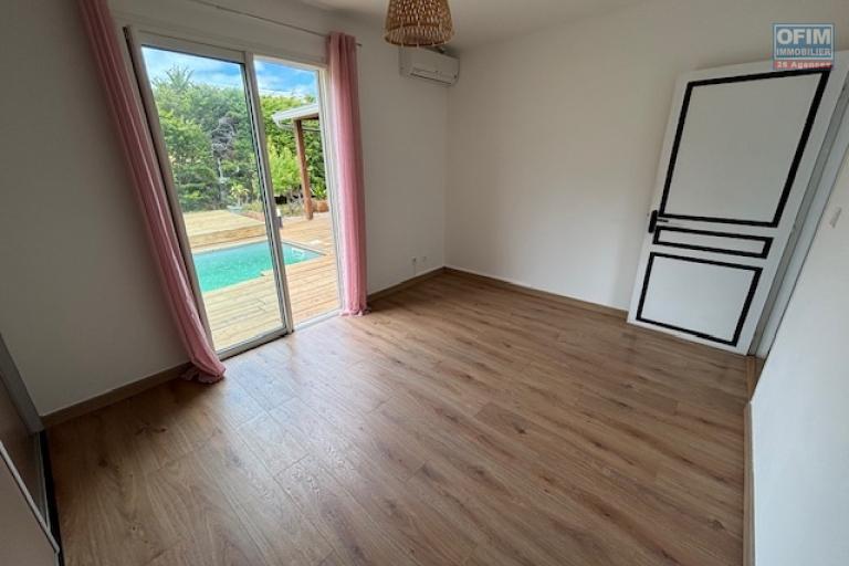 A louer belle maison T4 avec piscine, chemin du Colorado, à La Montagne, vue mer et Golf,