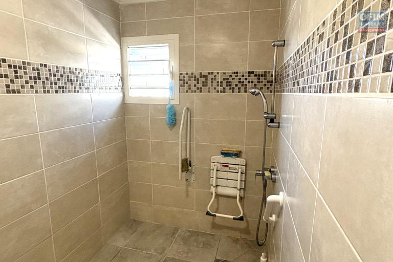 A Vendre Maison T4 de 80m2 environ à Saint-Benoit - L'abondance