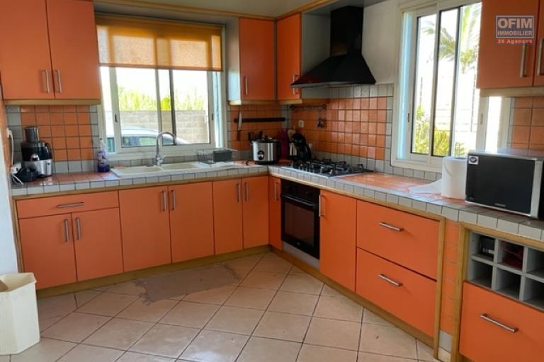 Une jolie villa meublée et arborée à Bassin Martin St Pierre île de la Réunion